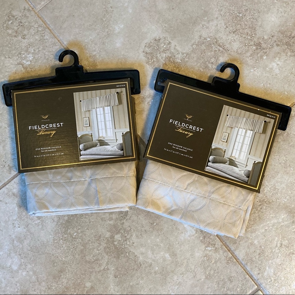 2 Window Valances